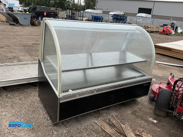 Lot 2-27269 - Turbo air TD-5R Deli display case commercial restaurant equipment