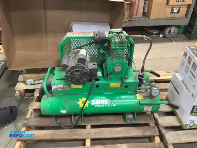 Lot 2-73385 - Jenny K15A-8P 8 Gallon Air Compressor