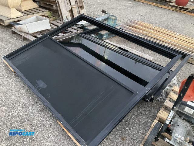 Lot 2-33260 - complete sliding patio door and then another one under it for parts