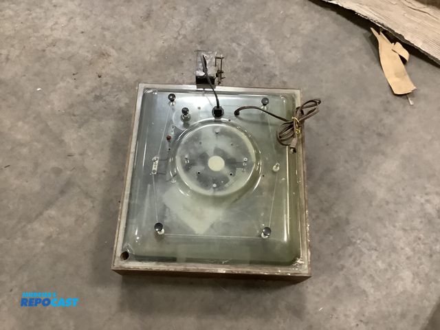 Lot 2-33193 - Roll-X automatic incubator