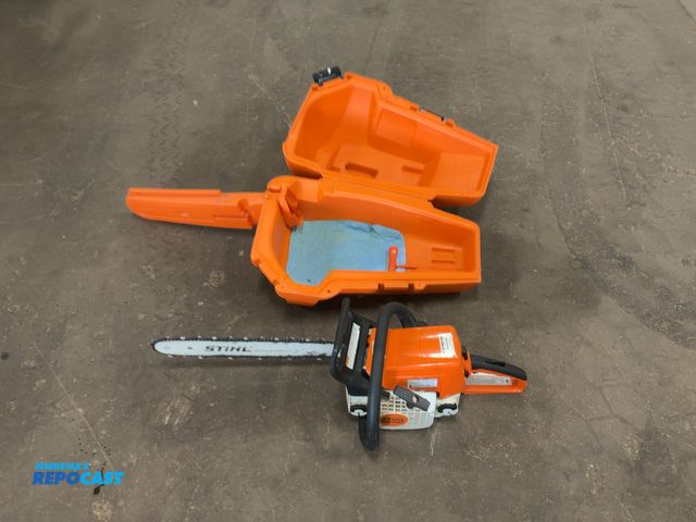 Lot 2-20221 - Stihl MS250 Chainsaw, Recoil Start, Storage Case, Turns Over but Was Unable to Start