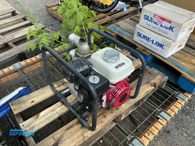 Lot 2-64086 - Red Lion Water/Trash pump with 4 hp honda engine model 4RLAG-2H
