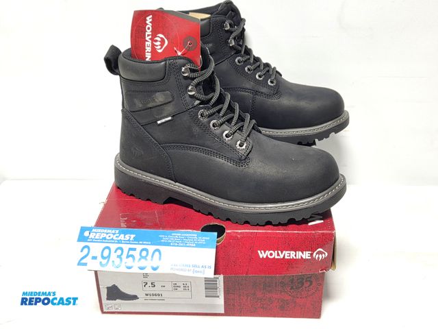 Lot 2-93580 - pair of new Wolverine Floorhand men's boots, size 7.5.