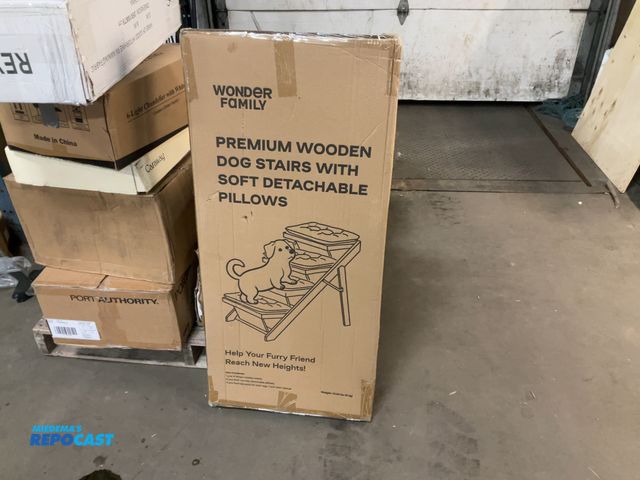 Lot 2-19255 - Wonder Family Premium Wooden Dog Stairs with Soft Detachable Pillows