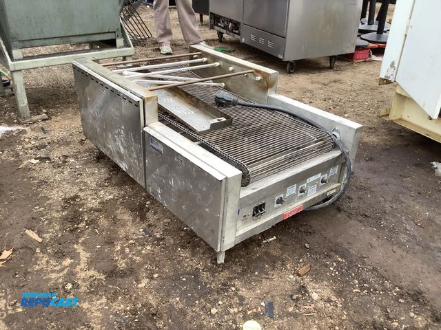 Lot 2-92085 - Commercial cooking appliance pizza oven stainless steel 42” x 28” 20”