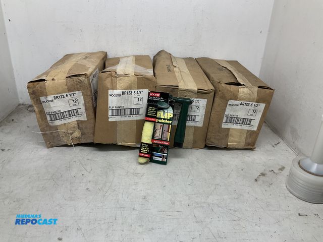 Lot 2-74610 - lot of (48) flip painters (4 cases)