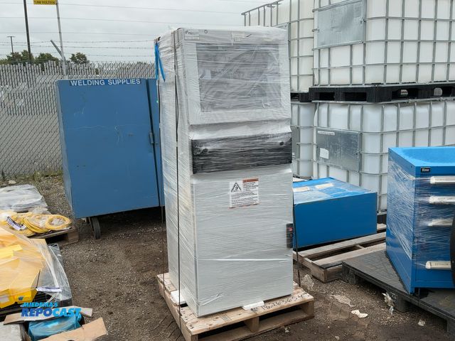Lot 2-33821 - Indicon ECS-4166 Programming Terminal.