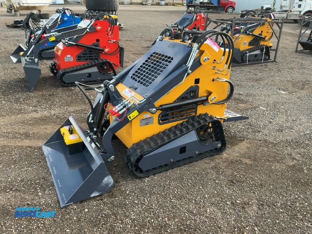 Lot 2-21620 - 2026 ZJG ZJ-380 Mini Skid Steer Loader