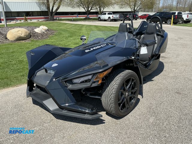 Lot 2-40913 - 2023 Polaris Slingshot S 3-Wheel Roadster