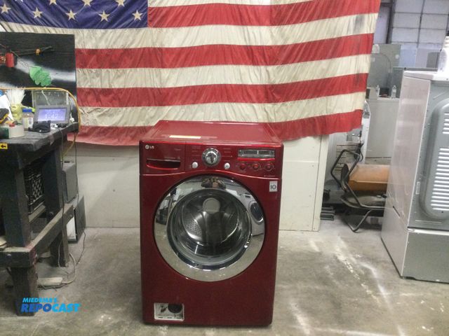 Lot 2-56643 - LG steam front load washer Washer 9 cycles
5 temps
6 spin speed
7 soil levels
water plus
 extra rins...