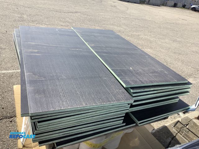 Lot 2-13541 - 28 Insulated Composite Panels measuring 51.25” x 21.5”