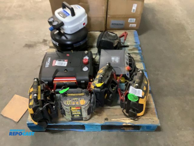 Lot 2-92590 - Skid lot of jump boxes, hart air compressor, and hyper tough wall mounted air compressor