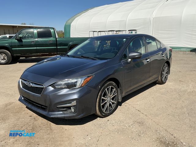 Lot 2-70333 - 2017 Subaru Impreza 2.0i Limited CVT 4-Door Sedan AWD