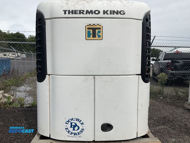 Lot 2-71215 - Thermo King SB-200 Single-temperature nose-mount diesel trailer refrigeration unit