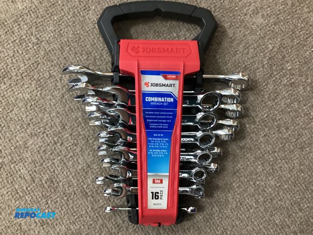 Lot 2-77681 - New New Jobsmart 16 piece Combination Wrench Set. Durable steel construction, corrosion resistant fi...