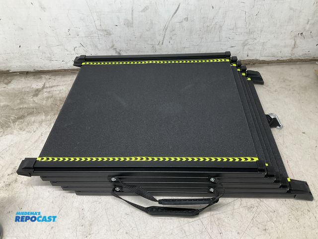 Lot 2-67036 - (1) New Universe Home Inc. item# UH5338 vehicle mounted Scataboard with abrasive non-slip surface. (...