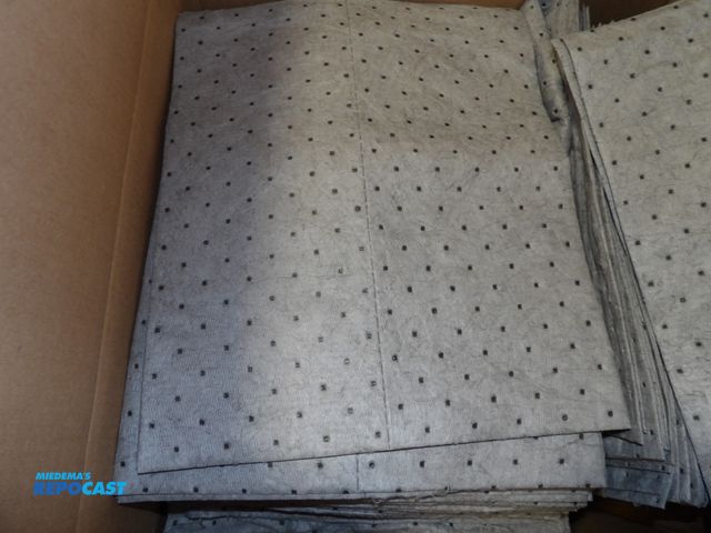 Lot 2-53019 - Lot of (200) new SPC absorbent Pads 19 x 15, universal fluids absorbed, EPA &amp; OSHA standards, #1...