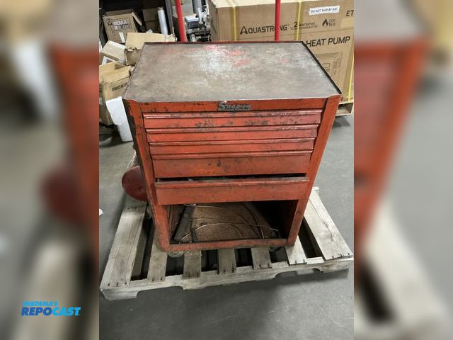 Lot 2-69092 - Snap-on Toolbox (pull-out drawers)