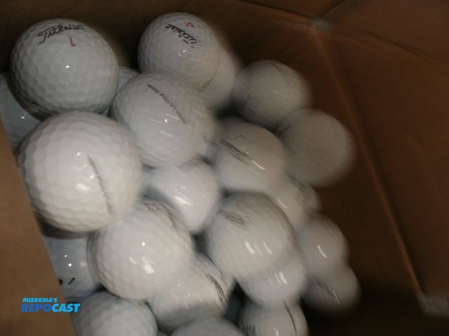 Lot 2-62398 - 100+ gold balls including Prov1, Prov1X, Callaway, Titleist, Bridgestone, Kirkland, Nike, Taylor Mad...