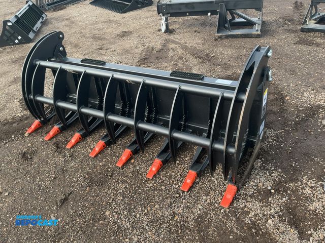 Lot 2-40973 - New Chery Industrial 78” Root Rake Grapple Skid Steer Attachment, Universal Quick Attach, has hydrau...