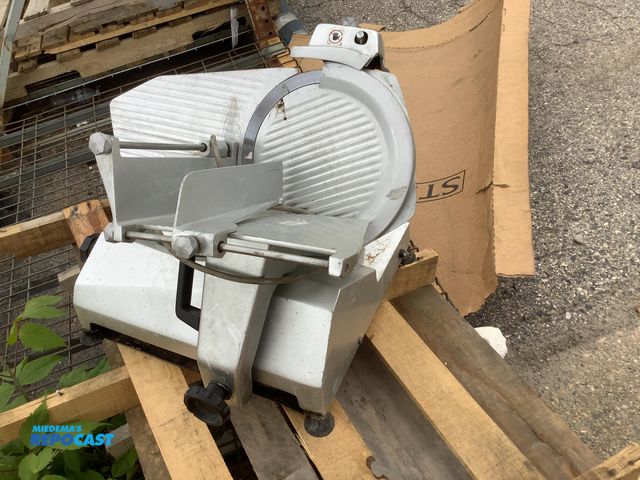 Lot 2-35276 - UniVex 7512 Meat Slicer