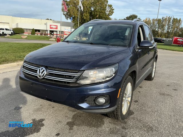 Lot 2-67208 - 2014 Volkswagen Tiguan TSI Other FWD