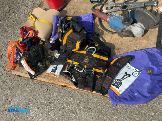 Lot 2-44529 - Lot of (2) PMI Avatar Deluxe Safety Harnesses, and a Spec Pak Lifting Bridle