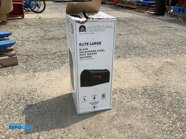 Lot 2-18469 - Large Mailbox, steel, unused