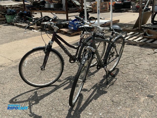 Lot 2-13749 - (2) Schwinn SR Suntour Bikes (purple and gray)