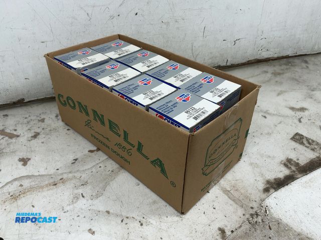 Lot 2-18293 - Box of (8) New CarQuest 86123 Premium Fuel Filters, made in USA