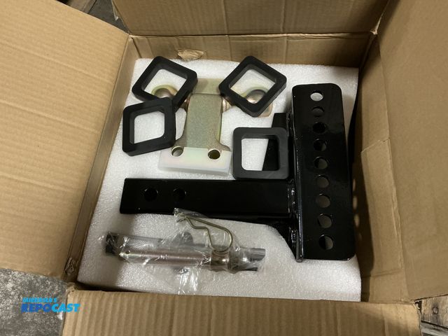 Lot 2-79820 - Ifoka Adjustable Trailer Hitch Double Ball Mount 2” Receiver