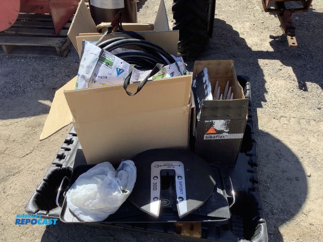 Lot 2-76360 - Skid lot of (20) Sikaflex 211 US Multi-Purpose Polurethane Sealants, a Supreme Quality Pennzoil mult...