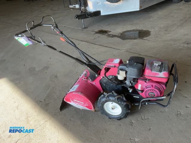 Lot 2-33739 - Honda FRC 800 Rear Tine Rototiller