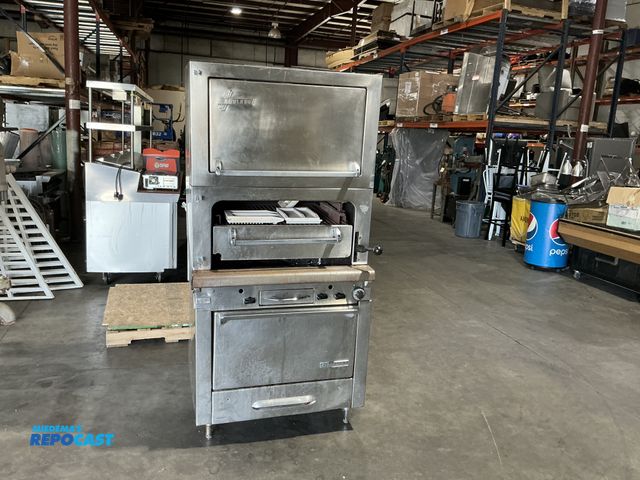 Lot 2-99258 - Garland M60XR Master Series Natural Gas Heavy-Duty Upright Ceramic Broiler with Standard and Finishi...