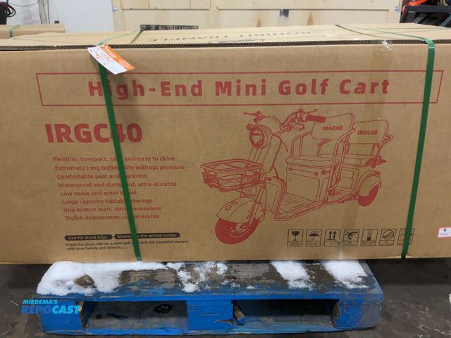 Lot 2-42710 - New SDLANCH IRGC40 3-Wheel Mini Electric Golf Cart / Scooter, 60 Volt, 600 Watt Motor, Three Speed, ...