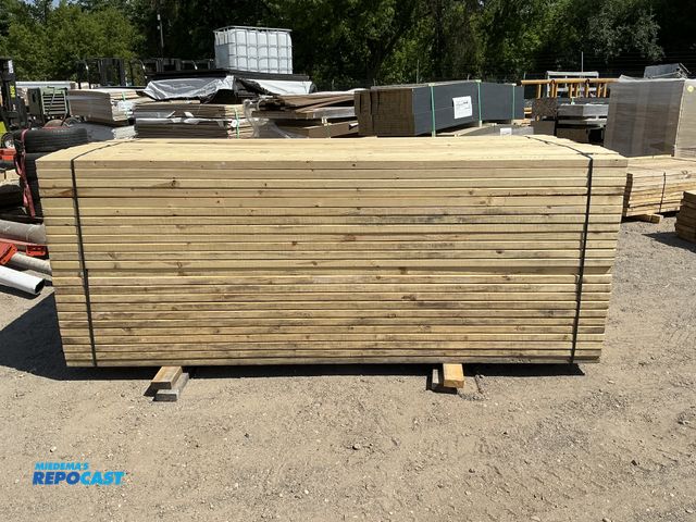 Lot 2-7555 - 312pcs 2 x 4 x 8 Lumber