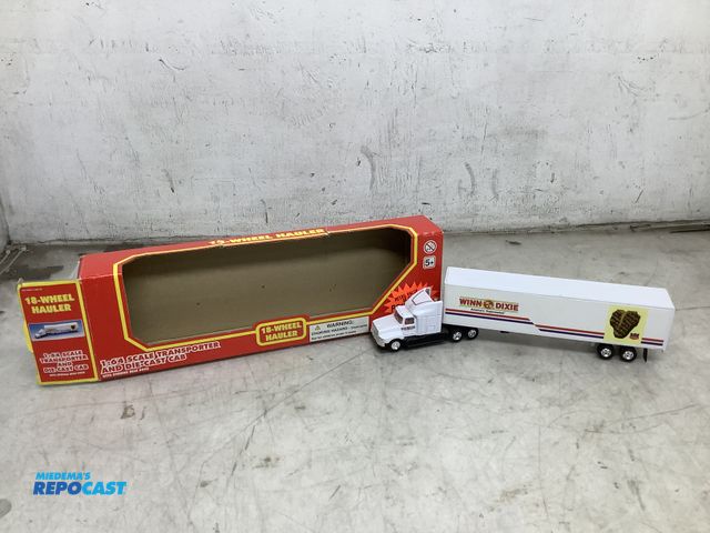 Lot 2-35148 - 18-wheel hauler 1:64 scale transporter and die-cast cab