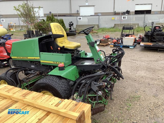 Lot 2-32689 - John Deere 215 Other