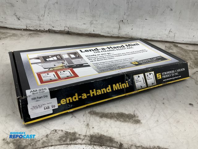 Lot 2-79854 - STROMBERG CARLSON Lend a Hand mini folding assist rail
