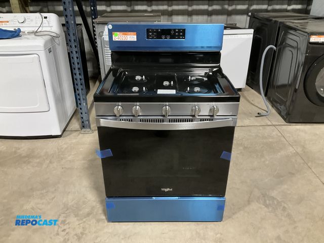Lot 2-40230 - Scratch & Dent Whirlpool D 5 Burners Freestanding Gas Range