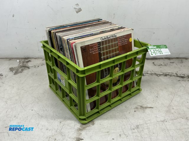 Lot 2-67166 - approximately 60 record albums, mostly jazz