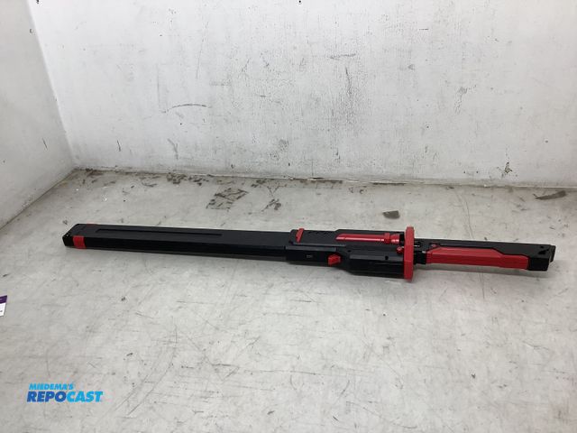 Lot 2-35841 - HY2551 Joynas Piaobo Zhe toy sword with case and sword power awake