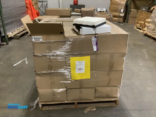 Lot 2-35426 - 36 cases AIR FILTER 5.9L Dodge/Ram Ram 2500 &amp; 3500
1994-2002 4728406, 4856649 DA2251113