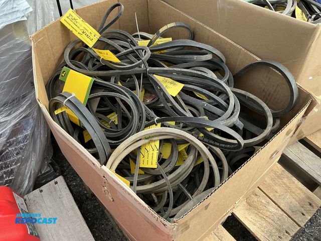 Lot 2-91362 - Various types of mower belts