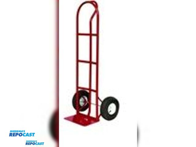 Lot 2-92286 - Lot of (1) American Power Pull 2 wheel hand truck #3400