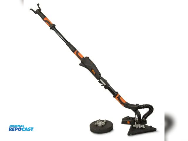 Lot 2-18894 - WEN 6377 Variable Speed 5-Amp Dual-Head Drywall Sander with 15-Foot Hose