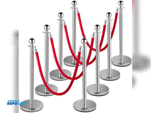 Lot 2-27642 - vevor crowd control stanchion