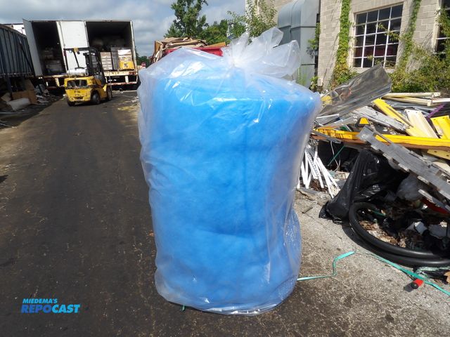 Lot 2-53968 - Blue Air Filter roll 48" x 130'