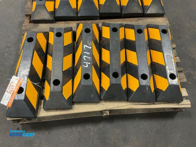 Lot 2-43075 - (6) New Rubber Parking Curb Blocks, approx. 21”x6”x4” tall