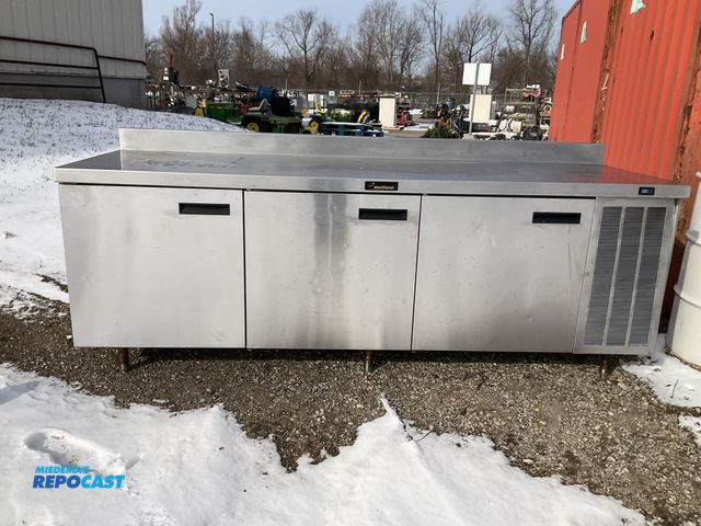 Lot 2-19491 - Delfield 93" 3-door Cooler